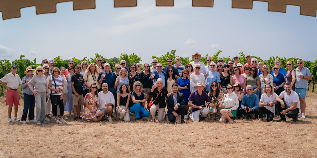 Vineyard-group-tour